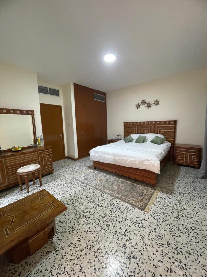 Jem Living Stylish Private Rooms Abu Dhabi Exterior photo