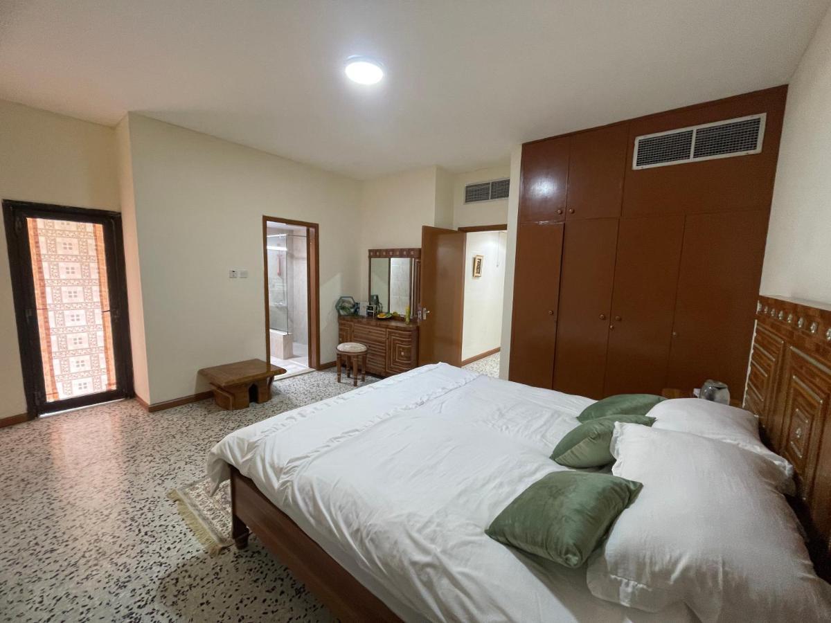 Jem Living Stylish Private Rooms Abu Dhabi Exterior photo