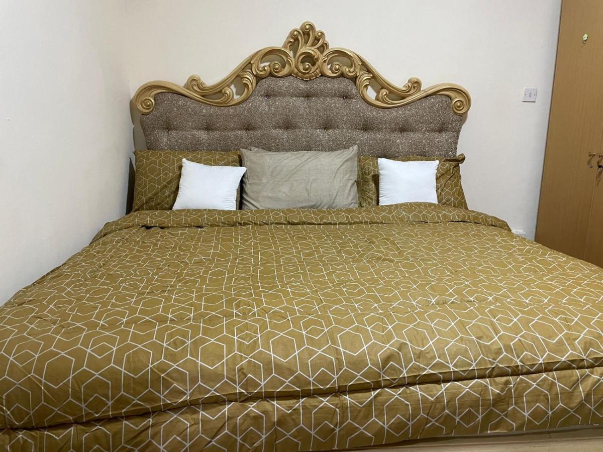 Jem Living Stylish Private Rooms Abu Dhabi Exterior photo
