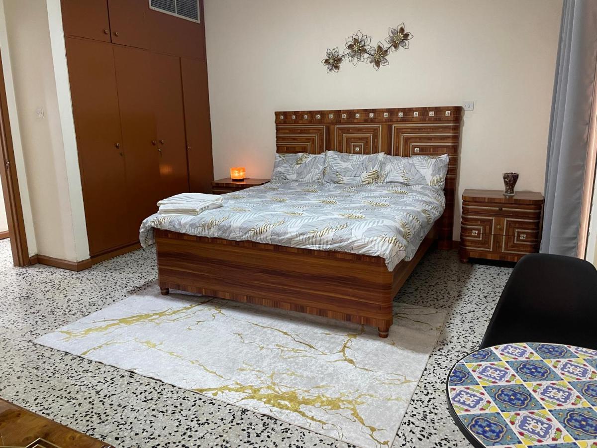 Jem Living Stylish Private Rooms Abu Dhabi Exterior photo
